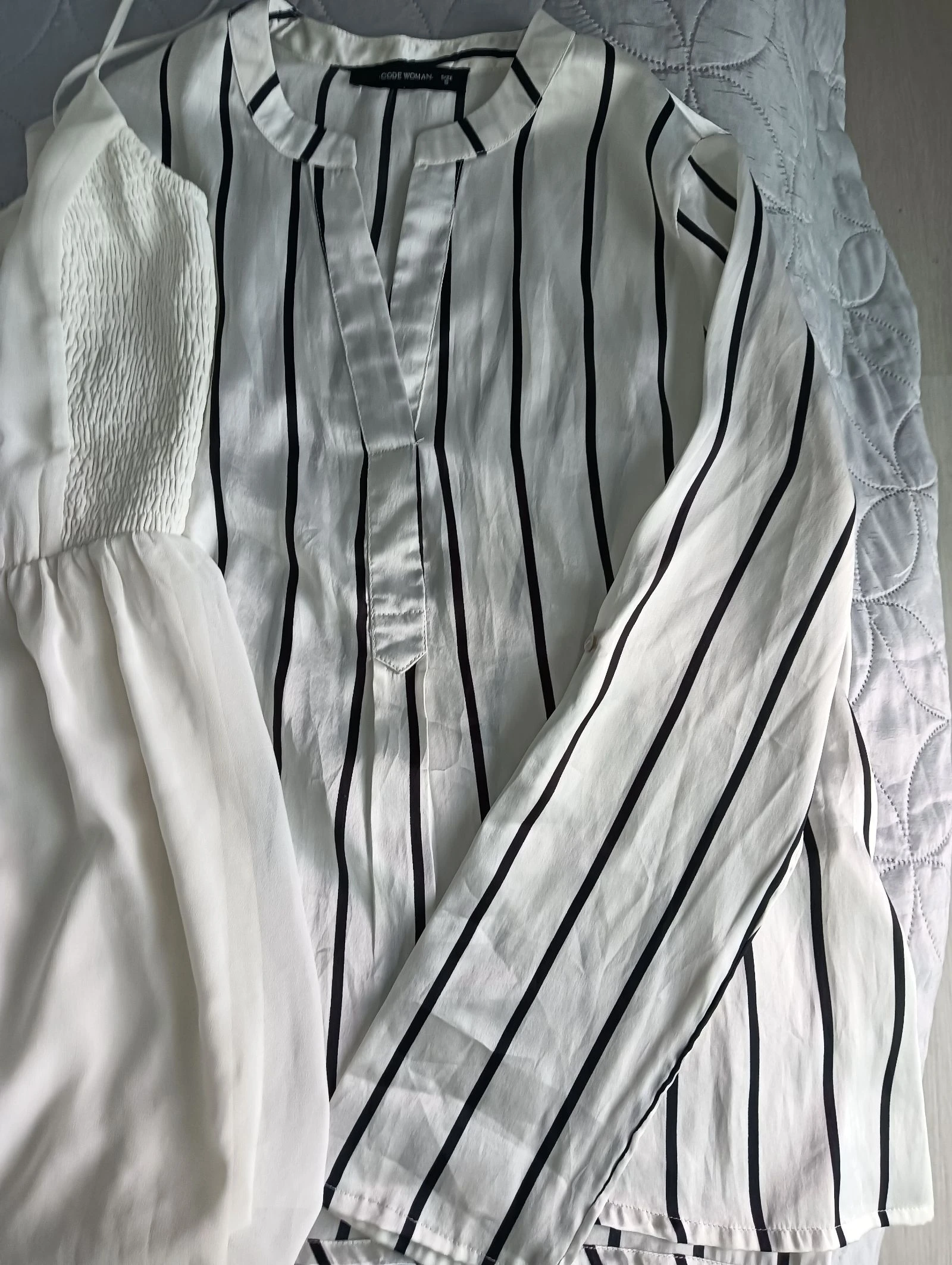 Lot de 4 pièces féminines été/printemps (tailles S/M) – Primark, Bershka, Code Woman – photo 8